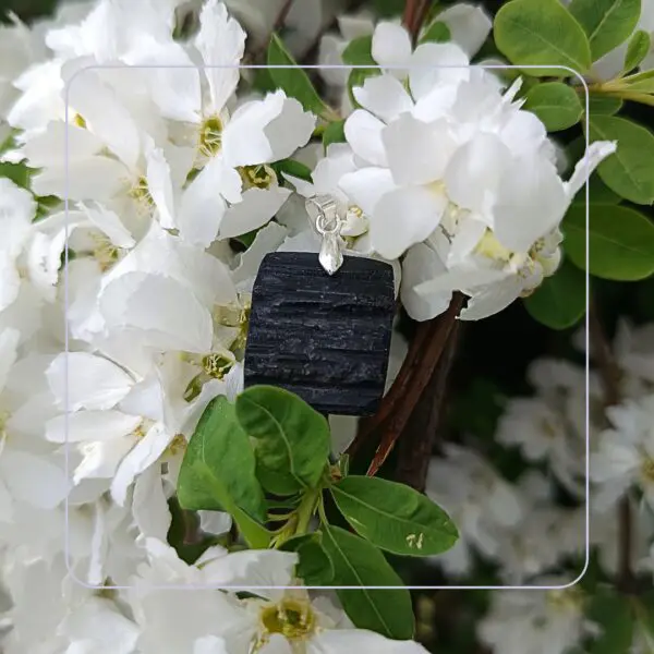 Pendentif tourmaline noire