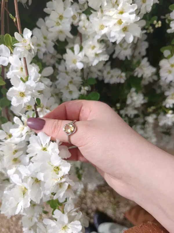 Bague citrine géométrique