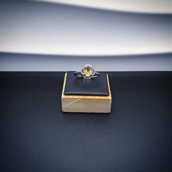 Bague citrine géométrique – Image 2
