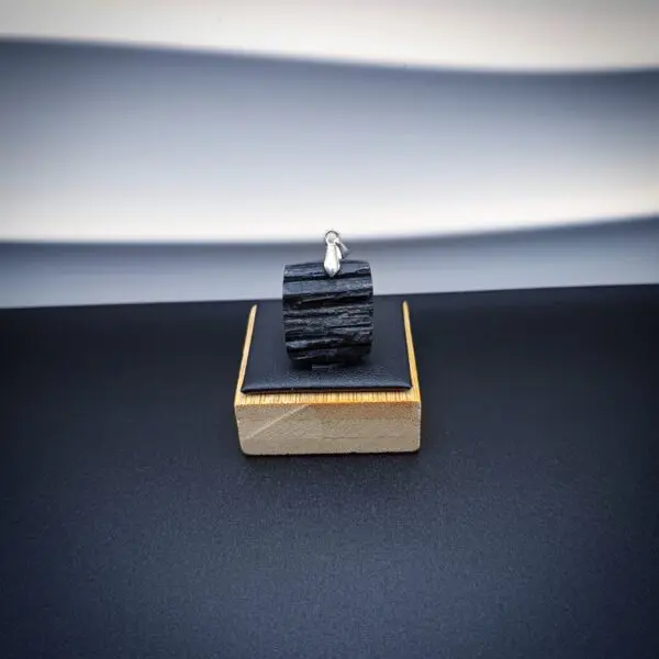 Pendentif tourmaline noire – Image 2