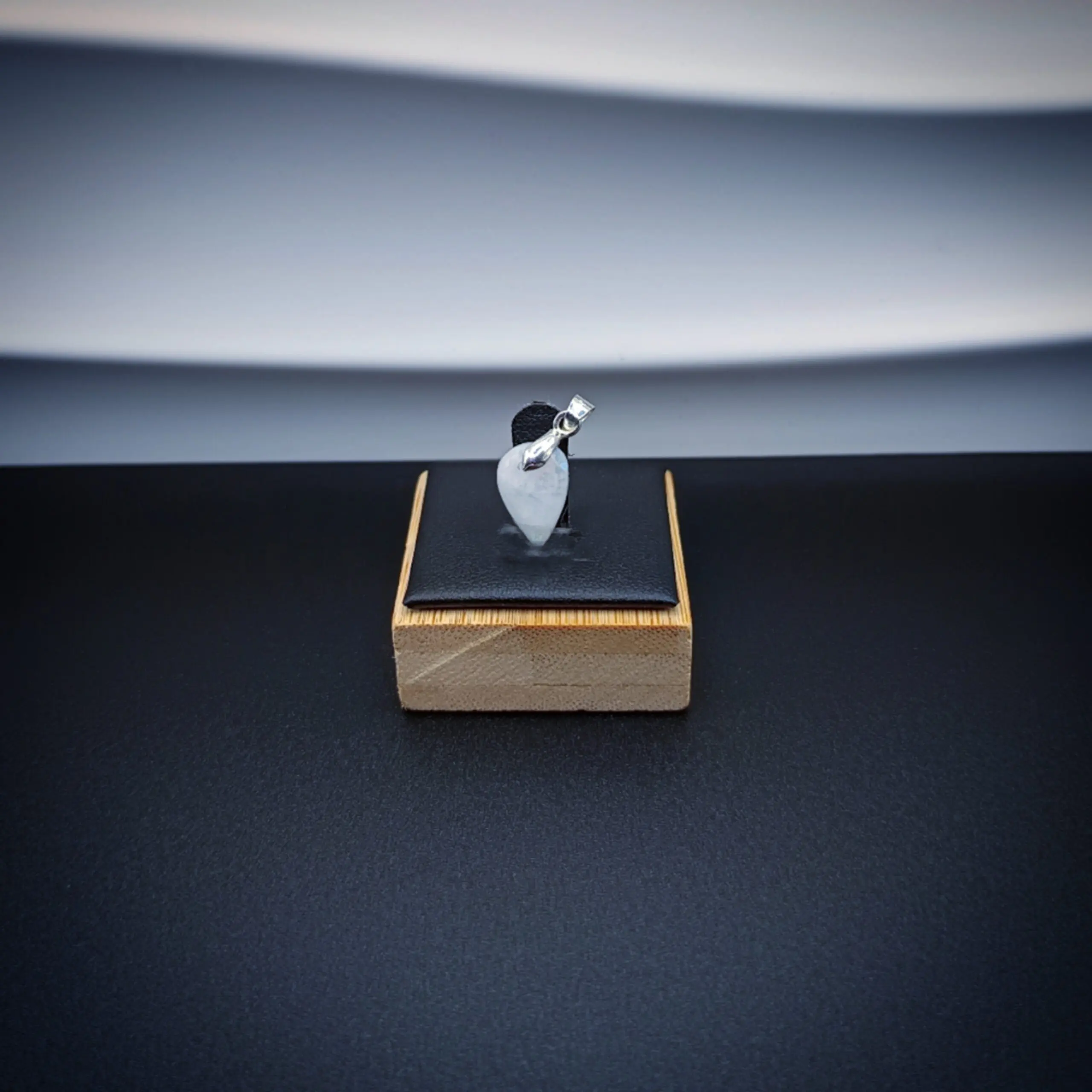 Pendentif pierre de lune