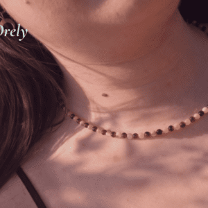 💎 Collier Incandescence – Grenat & Pierre du Soleil
